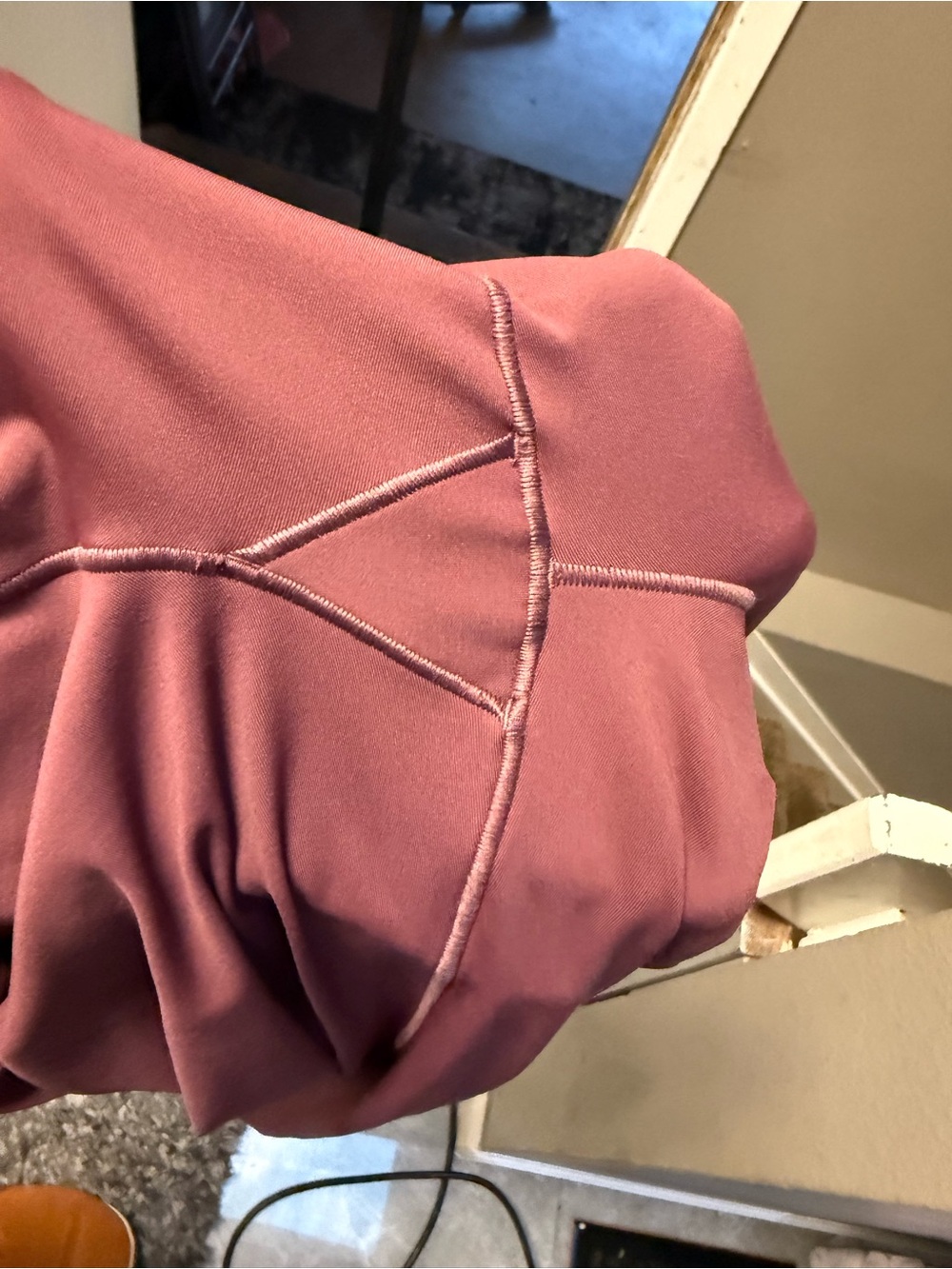 arcteryx High-Waist Women’s Leggings - Mauve - Picture 6 of 8